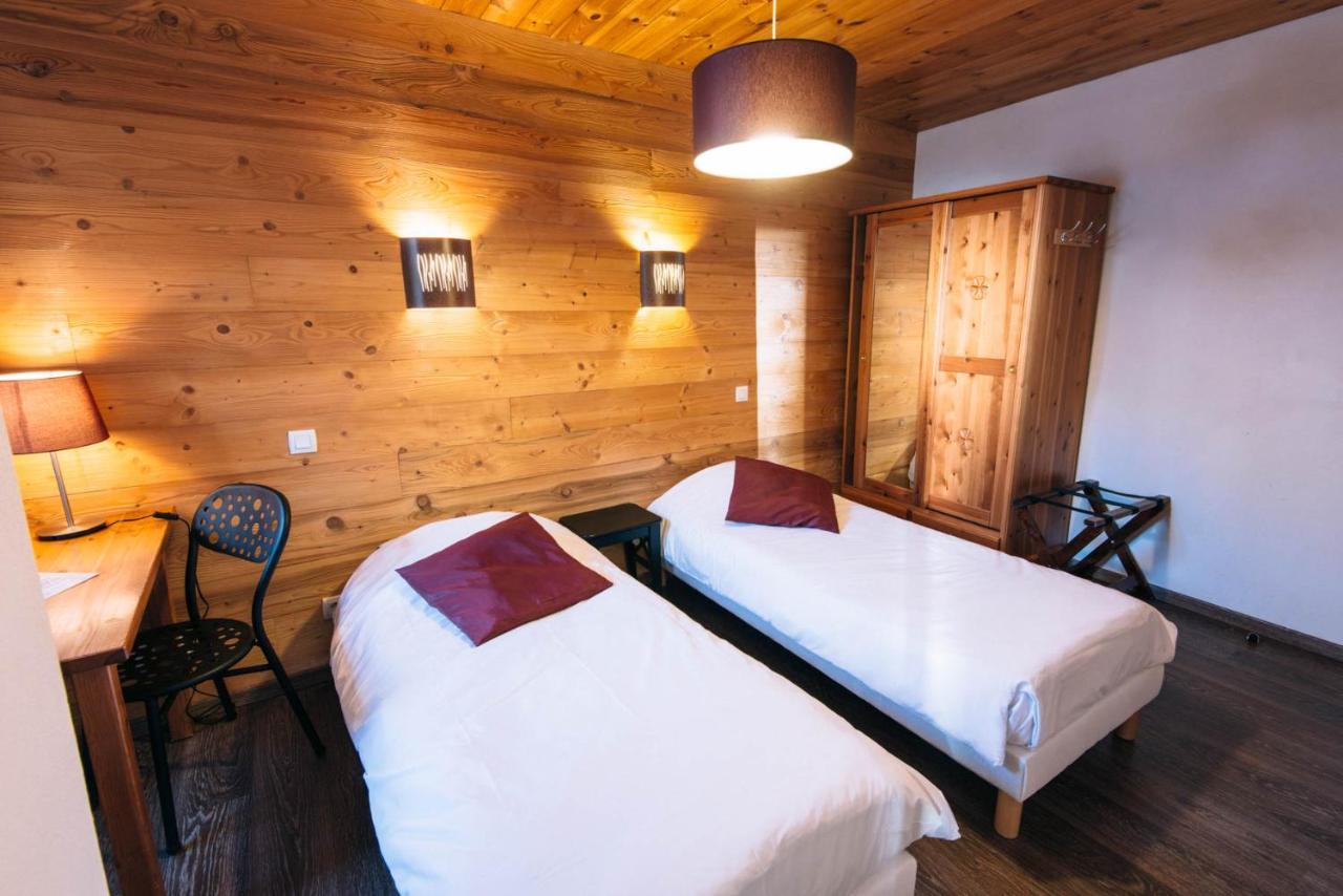Chalet De Lanza Abries Bagian luar foto
